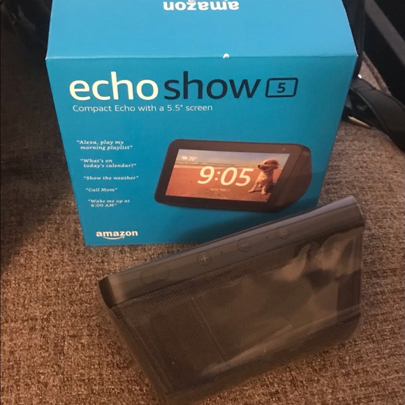 Echo Show 5 - NWT - Picture 5 of 7